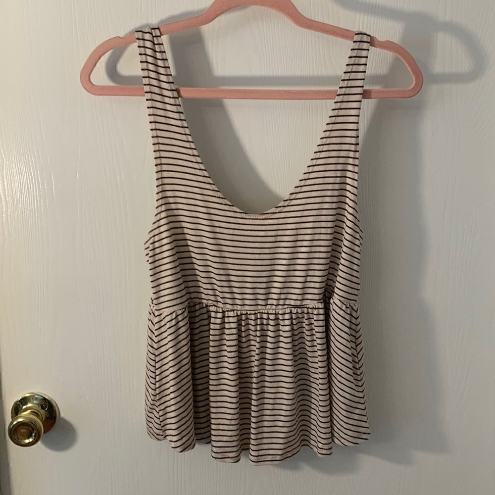 Brit & Bri NWT cream/black striped peplum tank top Size medium